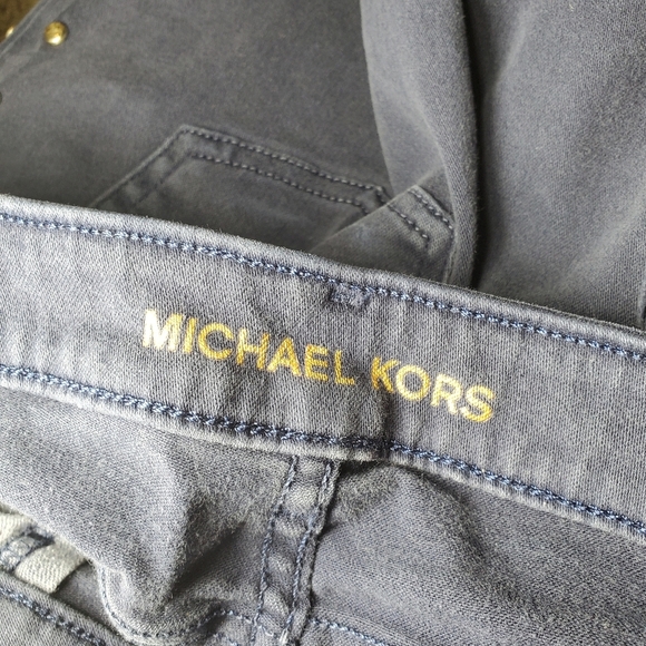 Michael Kors Studded Indigo Blue Raw Hem Women's Shorts Size 2 EUC - Picture 3 of 16